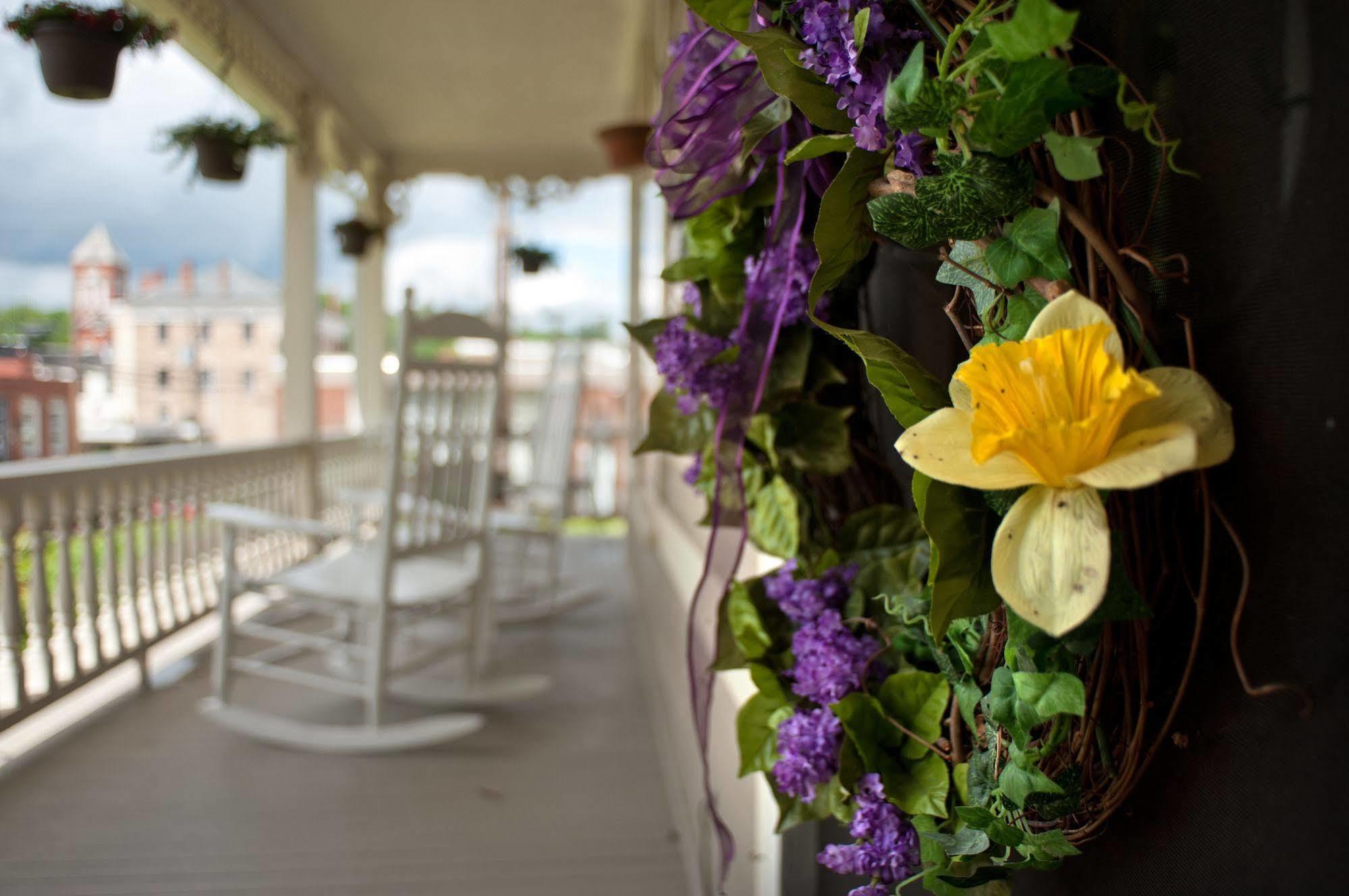 Bed and Breakfast The Historic Morris Harvey House Fayetteville Exterior foto